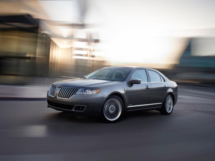  Lincoln MKZ Hybrid 2010 года  (фото 1 из 11)